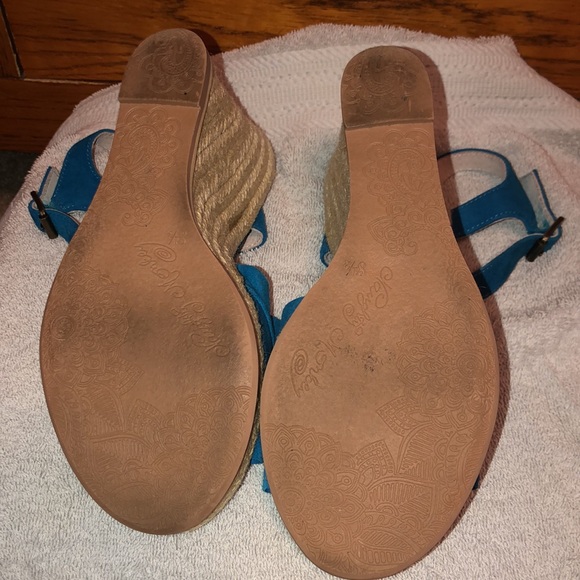 Naughty Monkey Sandals 8.5 - Picture 7 of 8